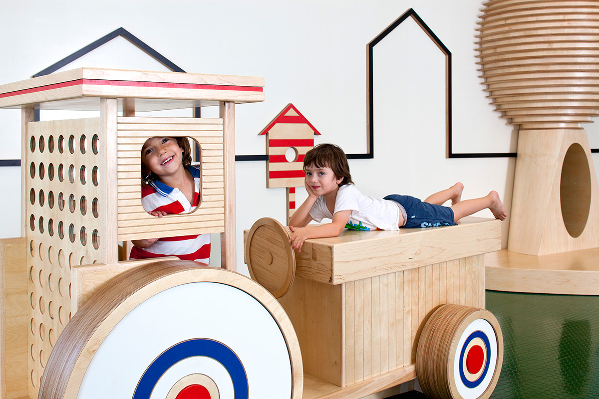 幼兒園游樂區(qū)設(shè)計(jì)有哪些原則? 幼兒園游樂區(qū)設(shè)計(jì)有哪些原則?